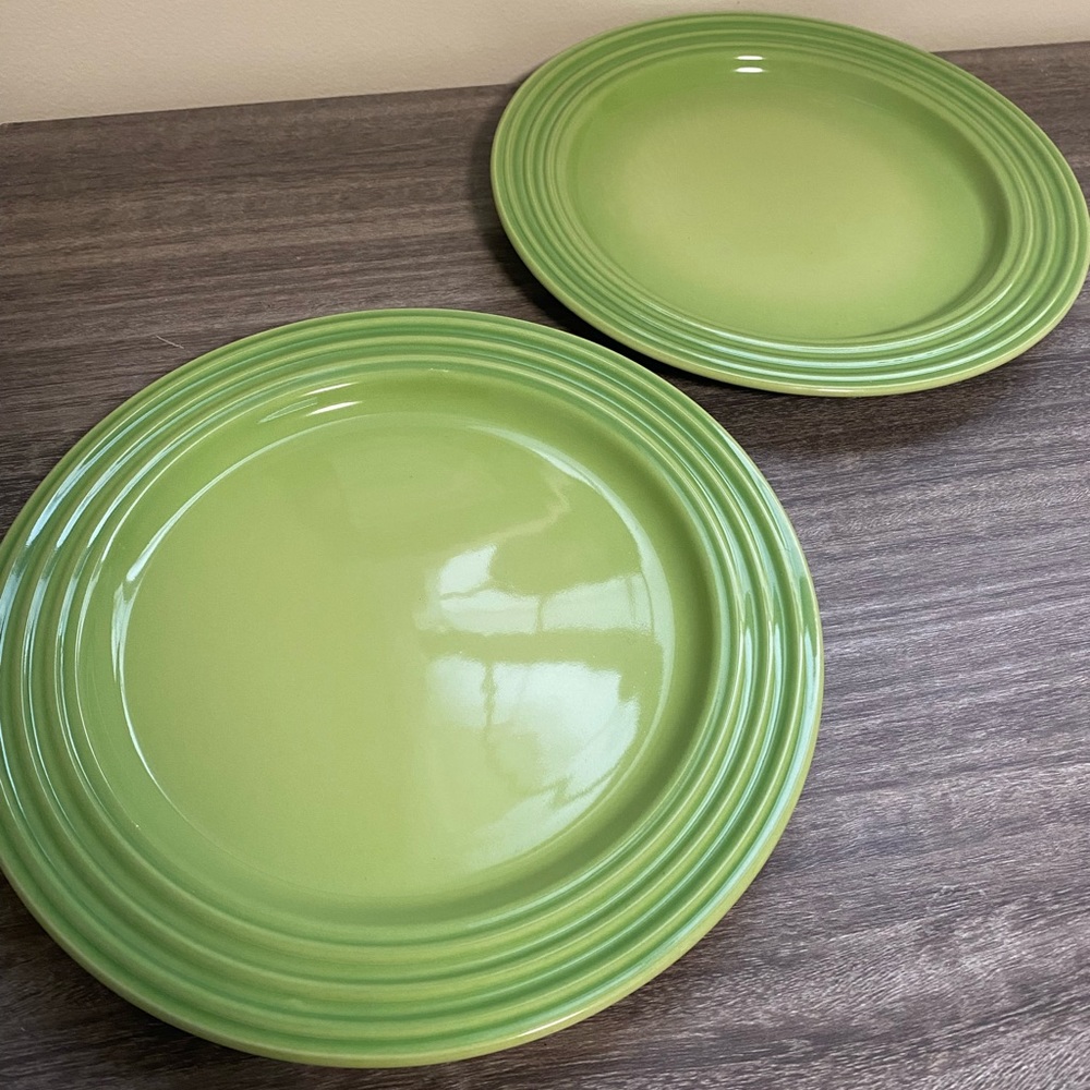2 Brand New Le Creuset Salad Plates, palm